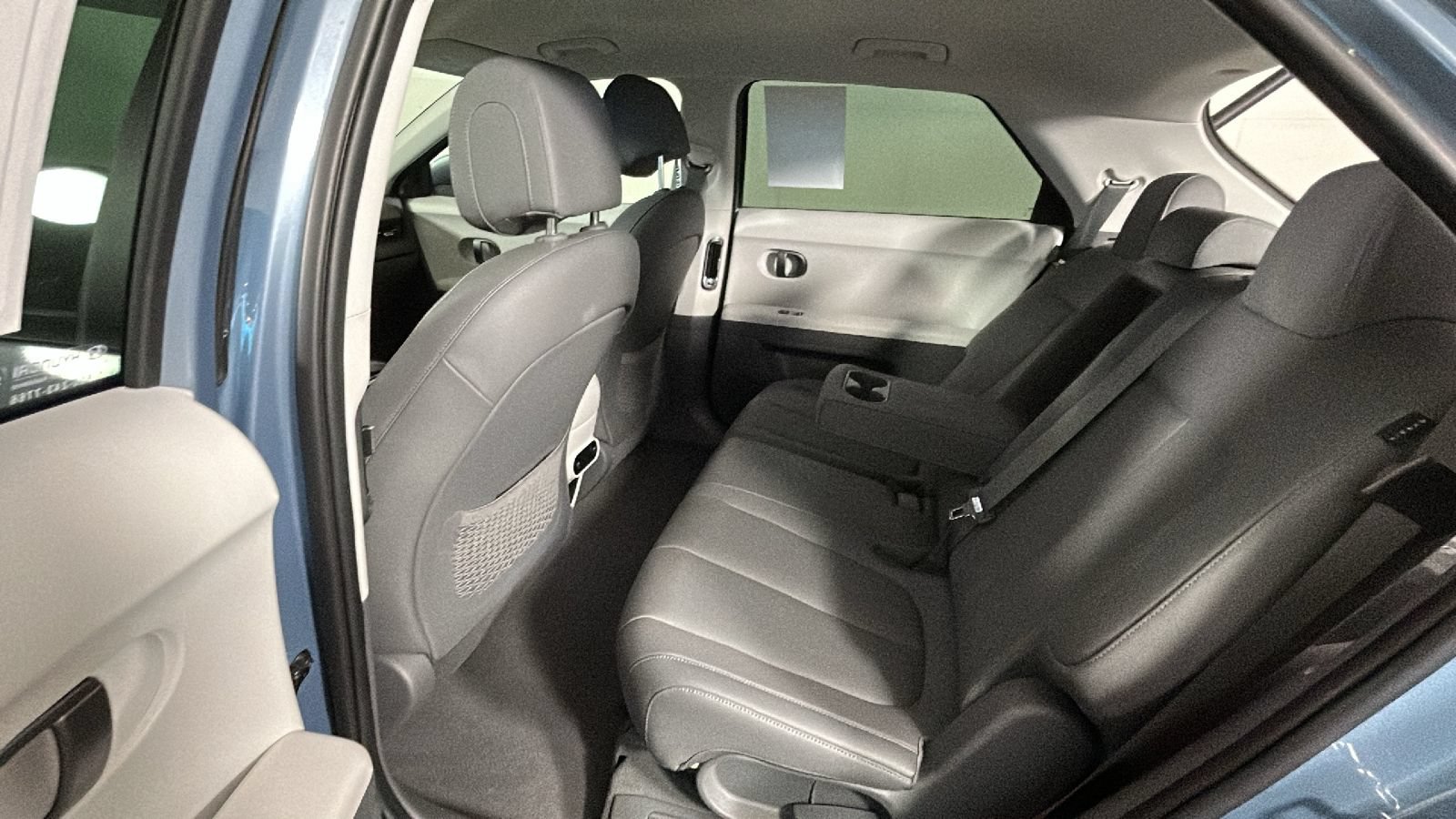 Used 2025 Hyundai Ioniq 5 SEL RWD image 27