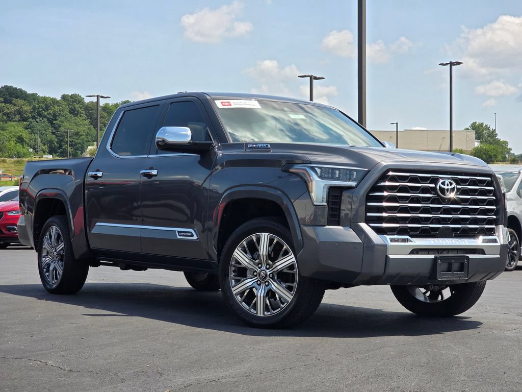 Used 2025 Toyota Tundra Capstone AWD/4WD image 1