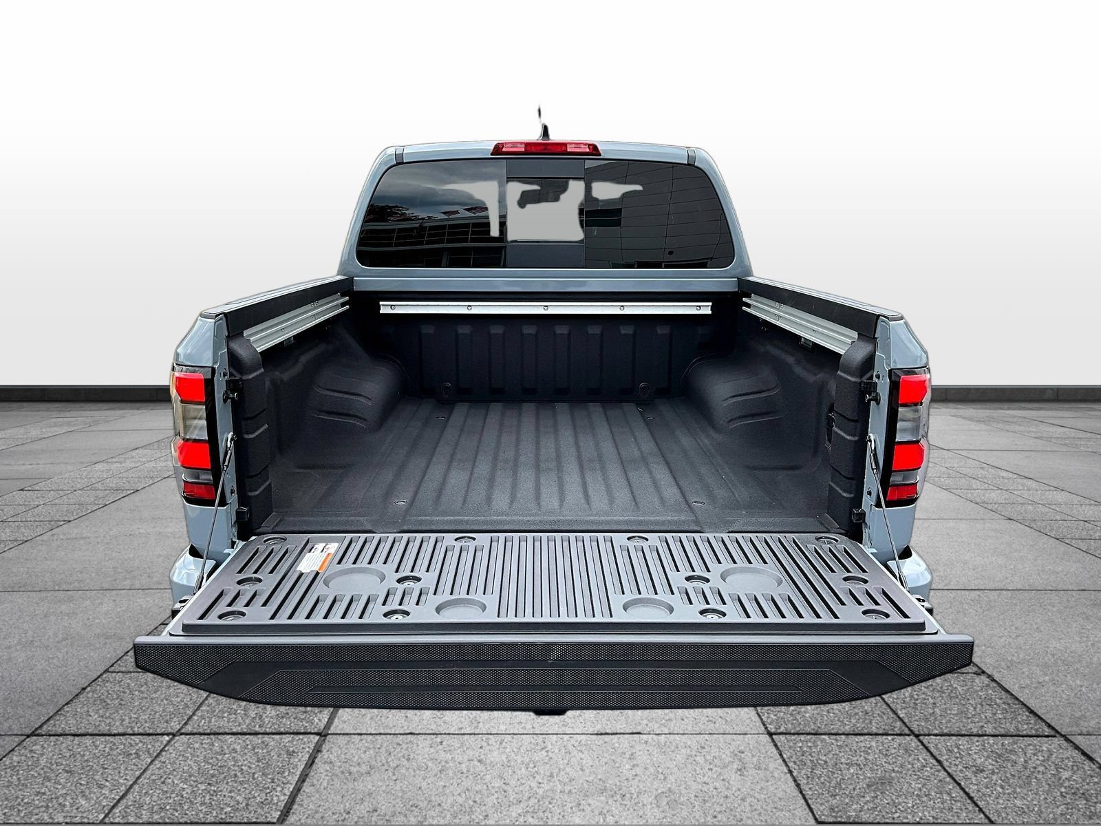 New 2026 Nissan Frontier PRO-4X w/ Pro-4x Convenience Package AWD/4WD image 6