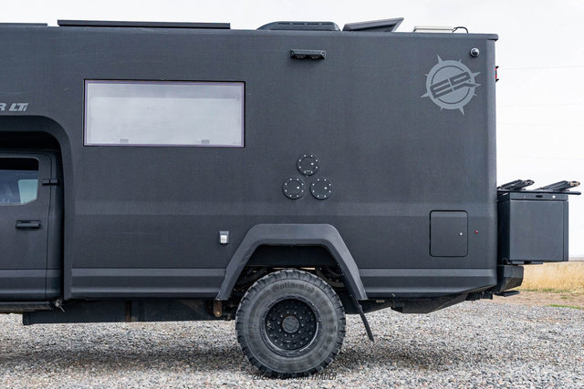 Used 2022 Ford F550 4x4 Crew Cab Super Duty image 5