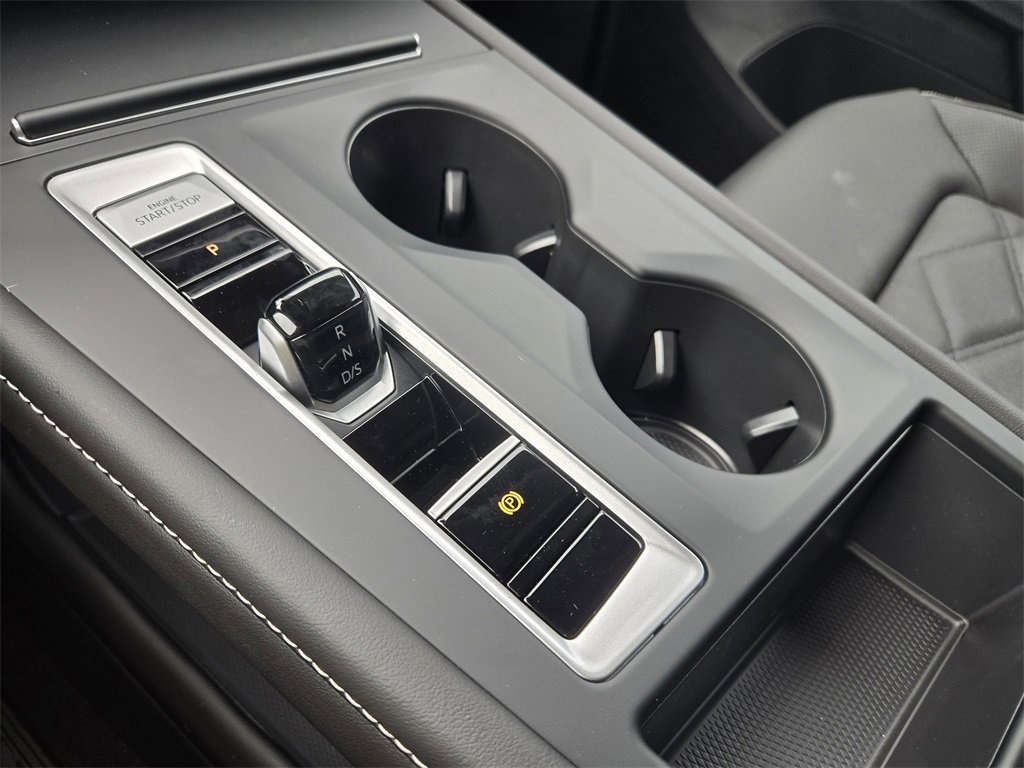 New 2026 Volkswagen Atlas SE image 17