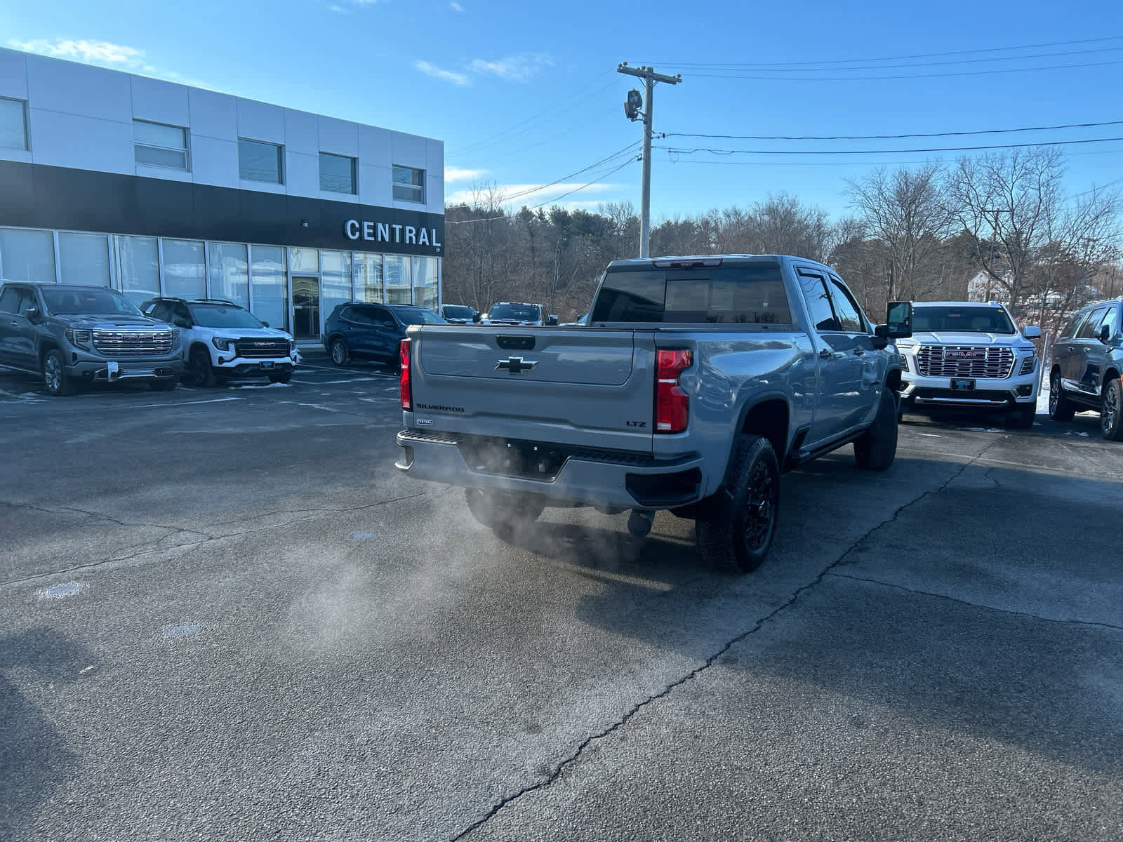 Certified 2024 Chevrolet Silverado 3500 LTZ w/ LTZ Plus Package image 6