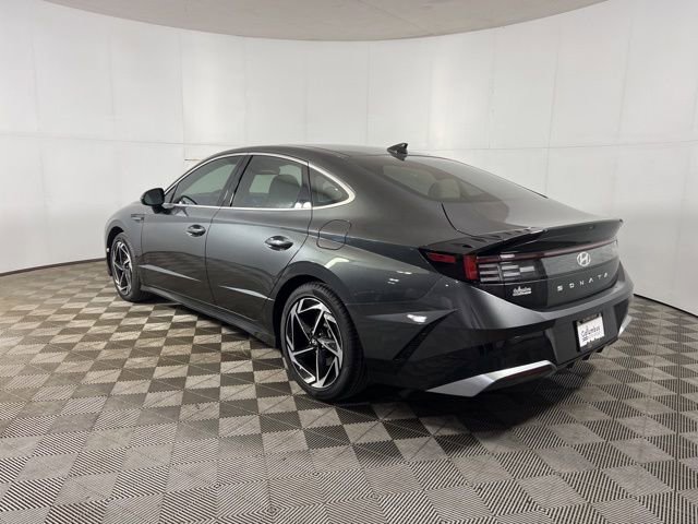 New 2025 Hyundai Sonata SEL FWD image 4