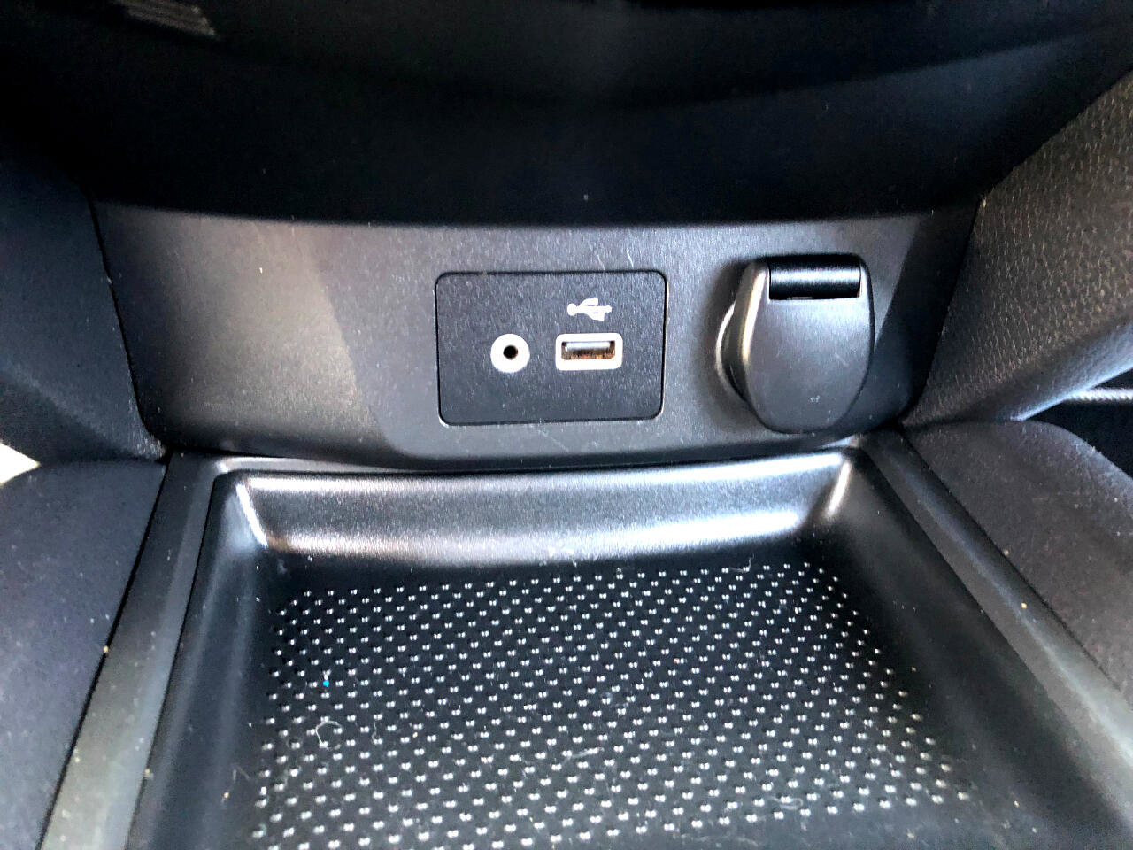 Used 2019 Nissan Rogue SV image 20