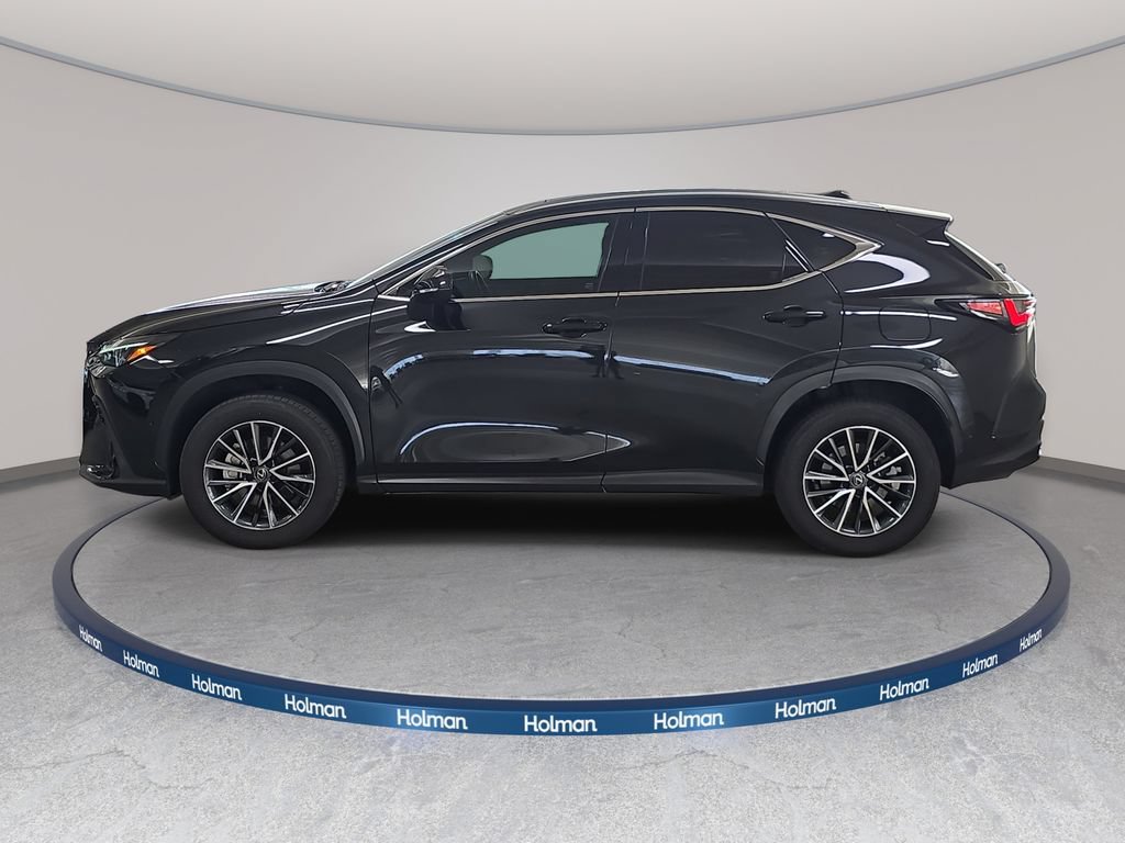 Used 2024 Lexus NX 350h AWD w/ Vision Package image 9