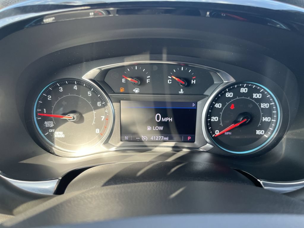 Used 2023 Chevrolet Traverse LT AWD/4WD image 15