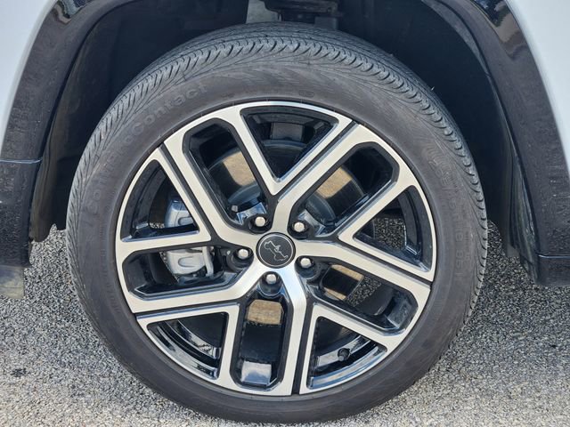 Used 2025 Jeep Compass Limited w/ Elite Group image 7