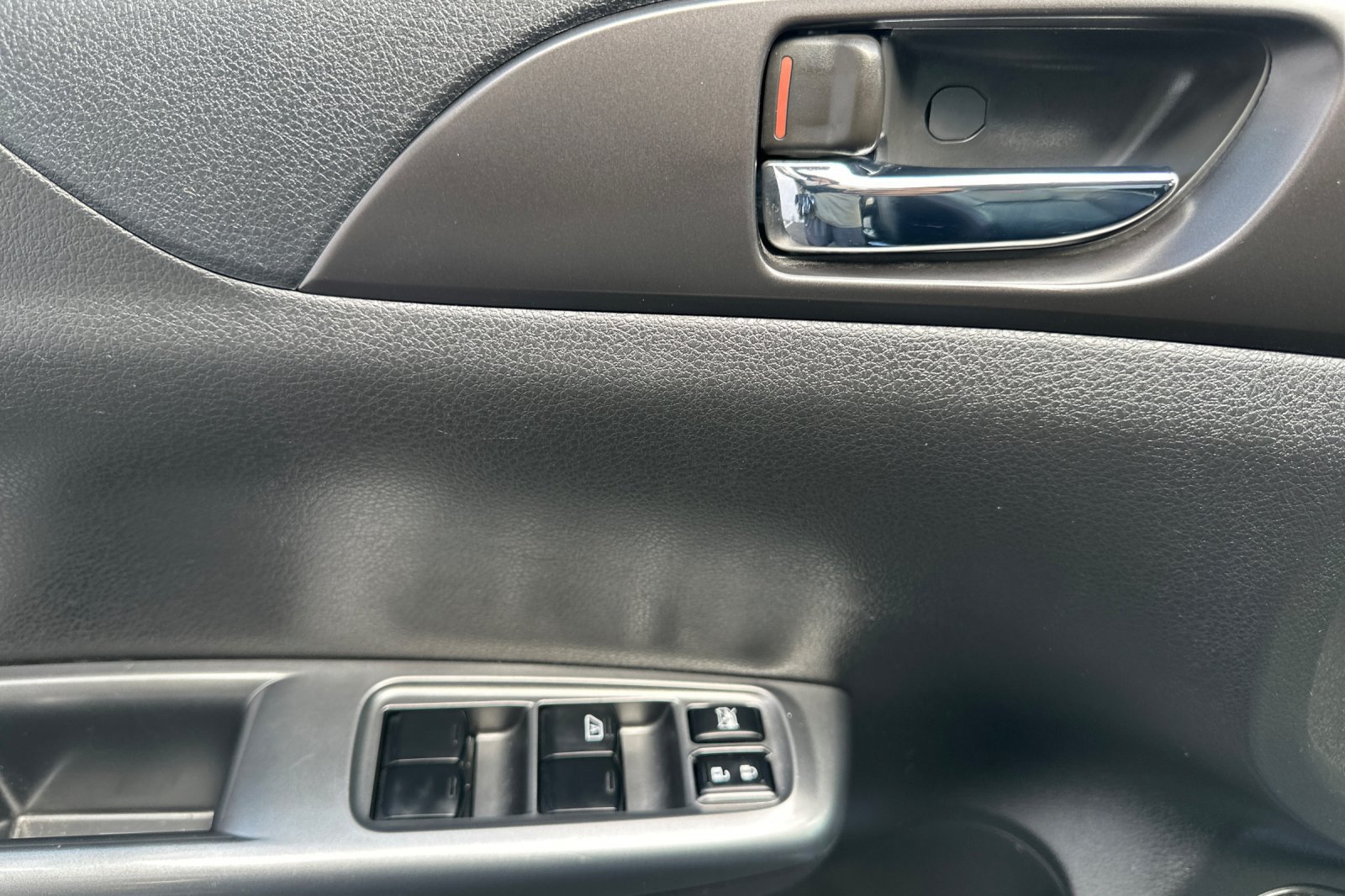 Used 2011 Subaru Impreza WRX Limited AWD/4WD image 11
