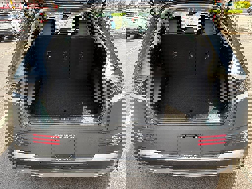 Certified 2025 Hyundai Ioniq 5 SEL image 23