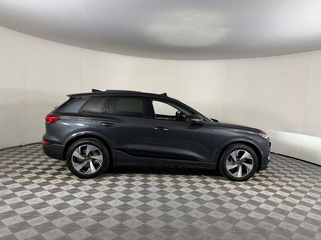 Used 2025 Audi Q6 e-tron Prestige w/ Beige Warm Weather Package AWD/4WD image 3