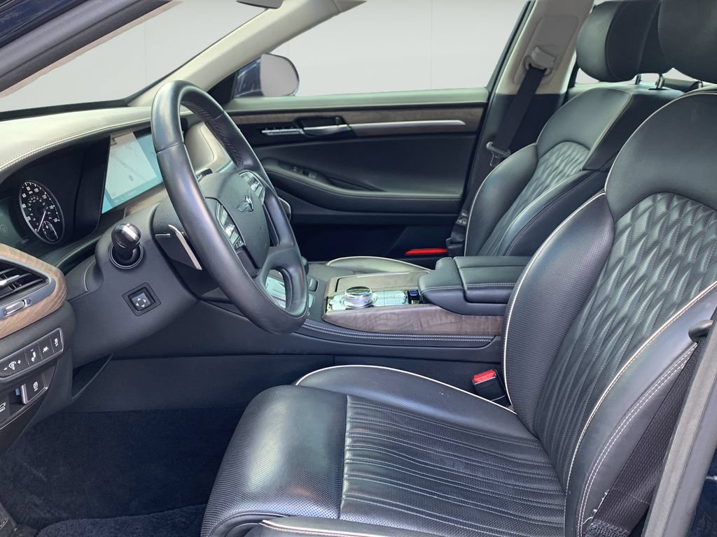 Used 2022 Genesis G90 5.0 Ultimate RWD image 14