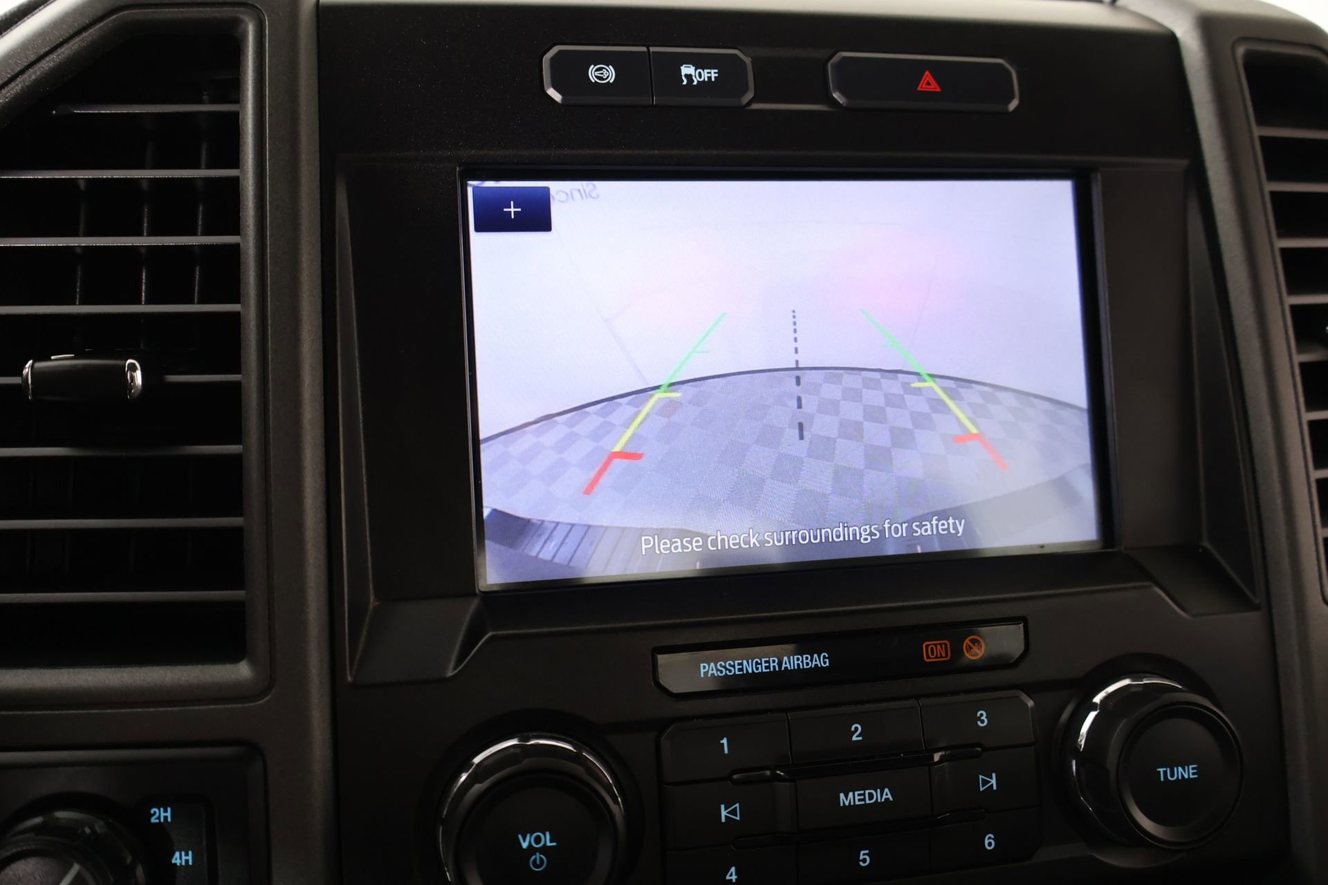 Used 2020 Ford F350 XL w/ Power Equipment Group AWD/4WD image 6