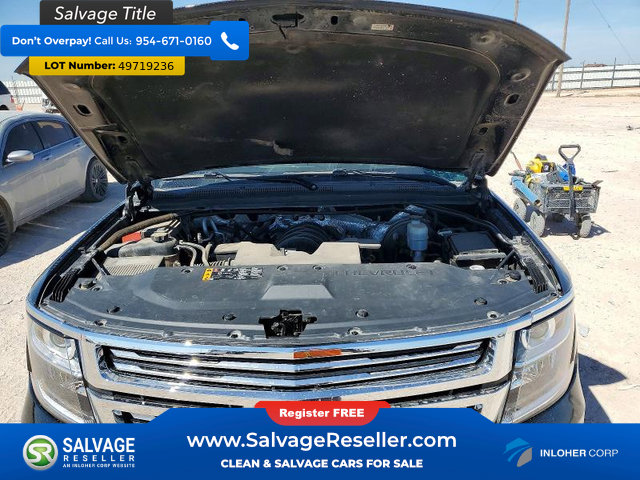 Used 2018 Chevrolet Suburban LT AWD/4WD image 16