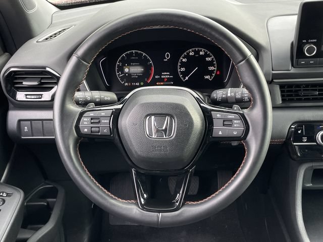 Used 2025 Honda Pilot Sport image 12