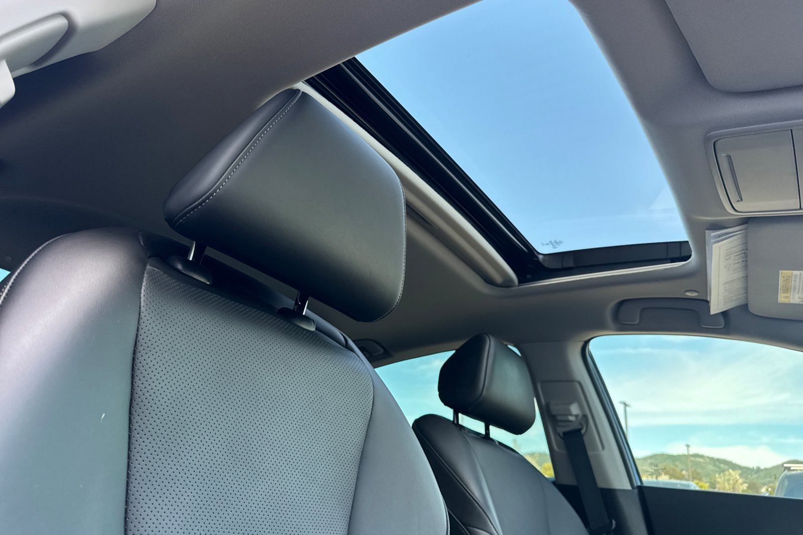 Used 2023 Honda Accord Touring image 15