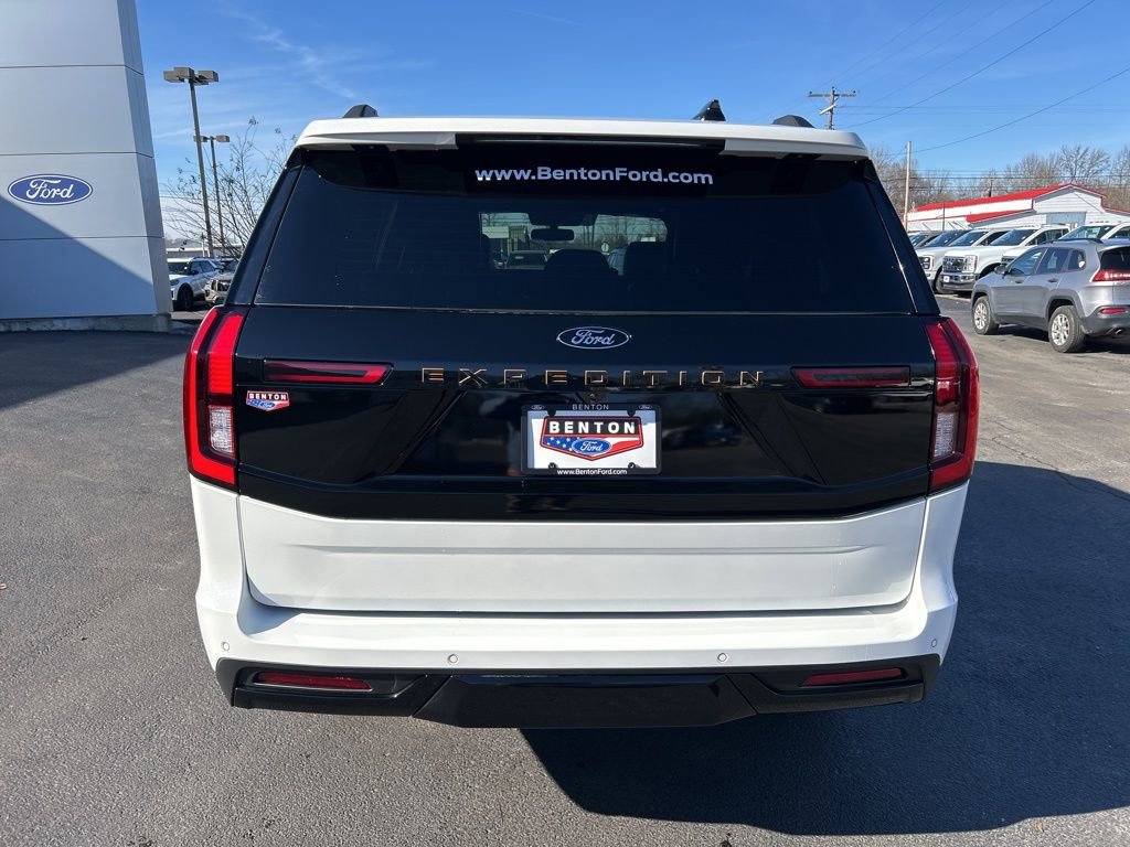 New 2025 Ford Expedition Tremor image 9