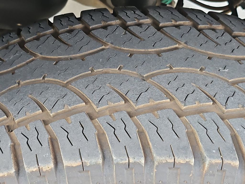 Used 2023 Ford F150 XLT w/ Trailer Tow Package image 50