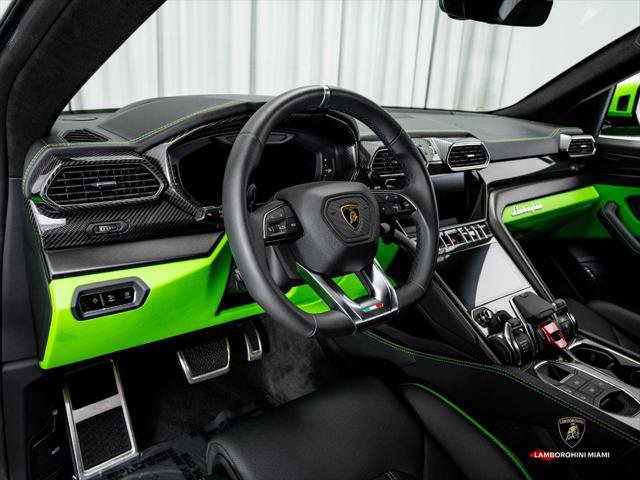 Used 2024 Lamborghini Urus S AWD/4WD image 24