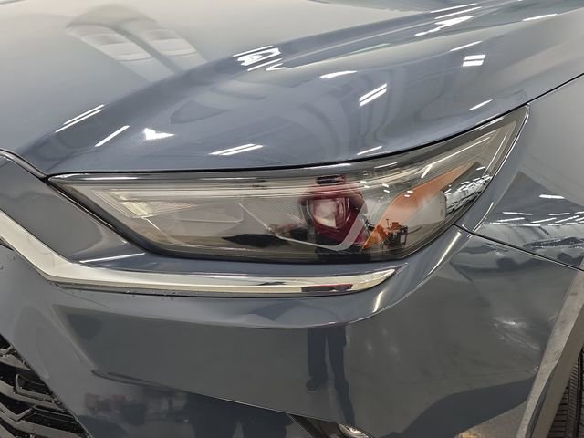 Certified 2024 Toyota Grand Highlander Limited image 25