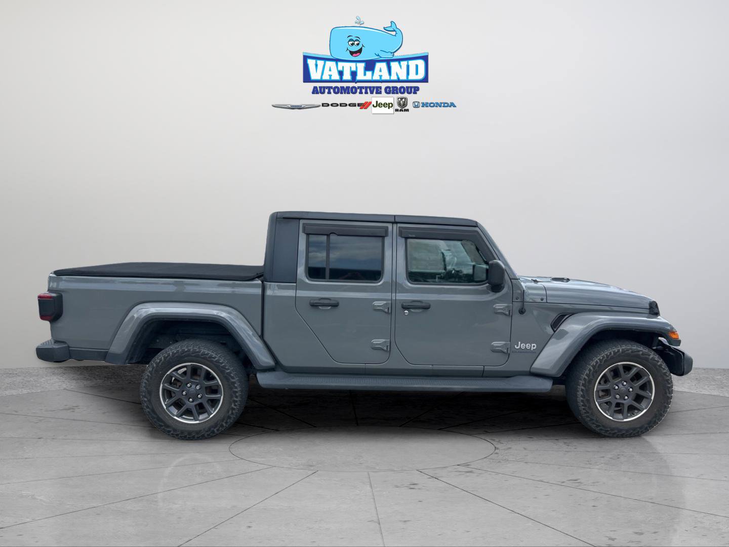 Certified 2020 Jeep Gladiator Overland w/ Popular Equipment Package AWD/4WD image 6