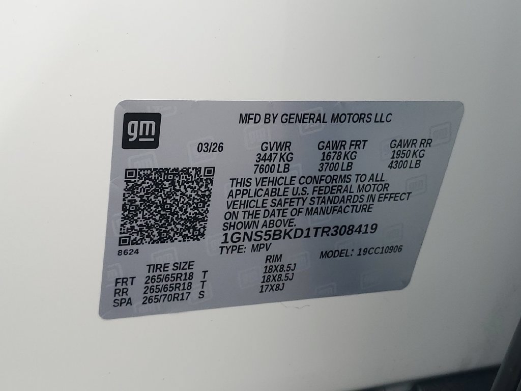 Used 2026 Chevrolet Suburban LS RWD image 33