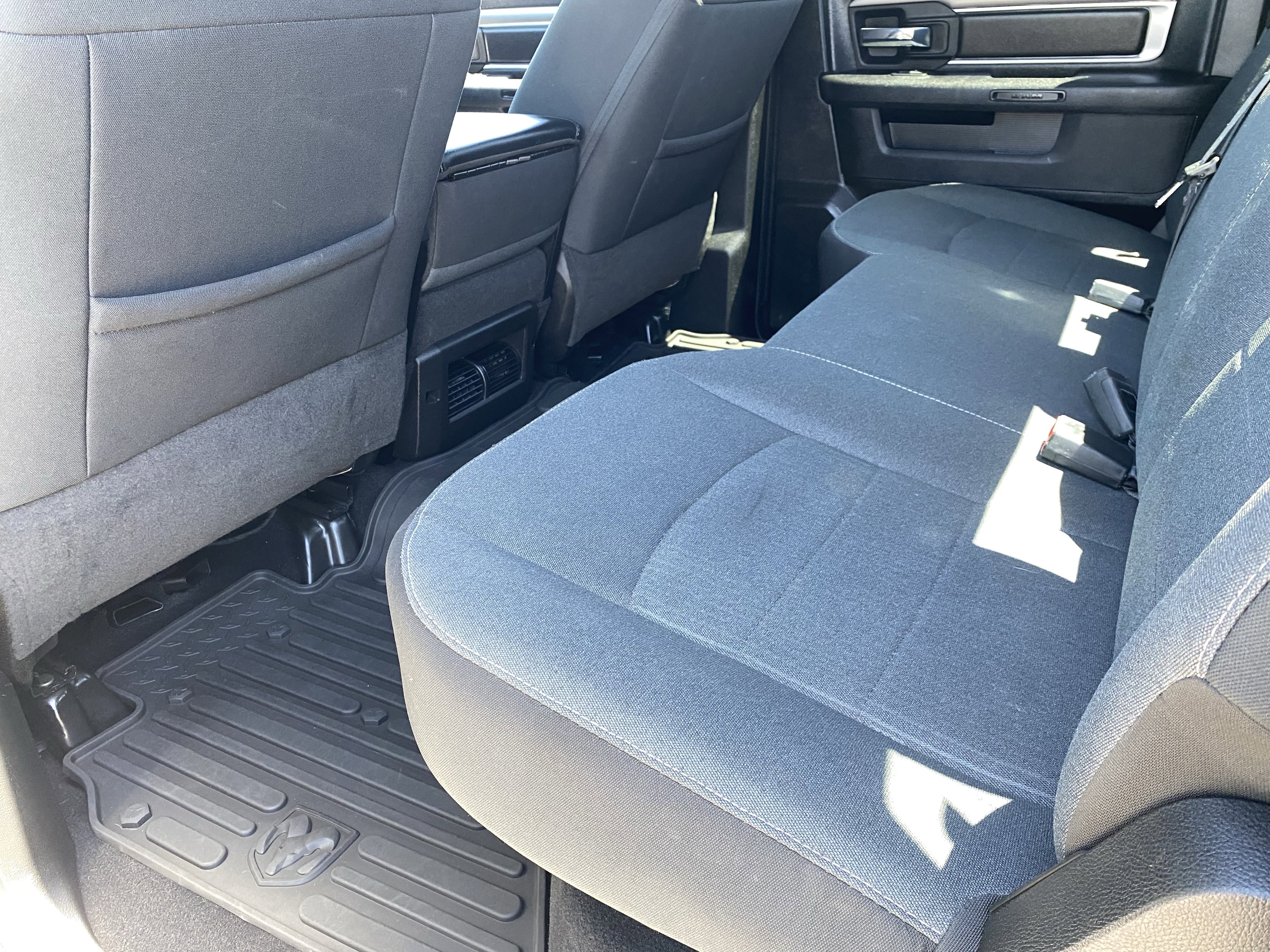 Used 2022 RAM 1500 Classic Warlock w/ Electronics Group AWD/4WD image 14