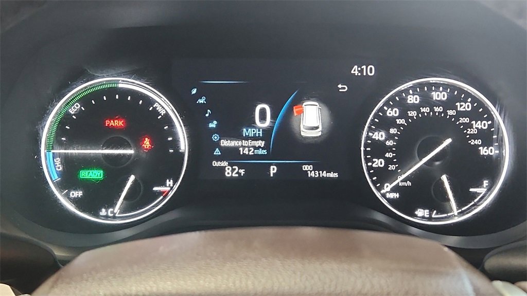 Used 2023 Toyota Sienna Platinum image 15