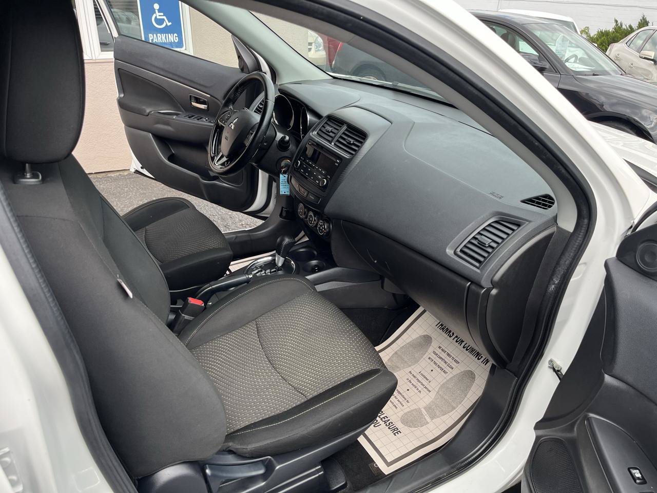 Used 2016 Mitsubishi Outlander Sport ES AWD/4WD image 19