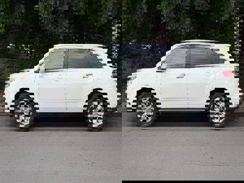 Used 2011 Acura MDX SH-AWD image 2