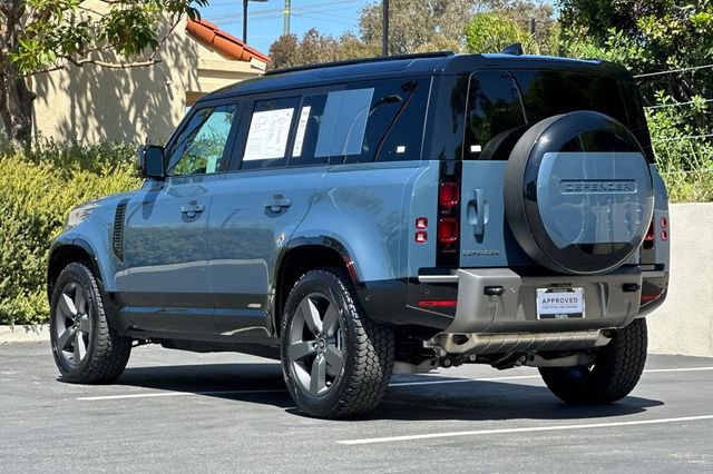 Certified 2025 Land Rover Defender 110 X-Dynamic SE AWD/4WD image 3