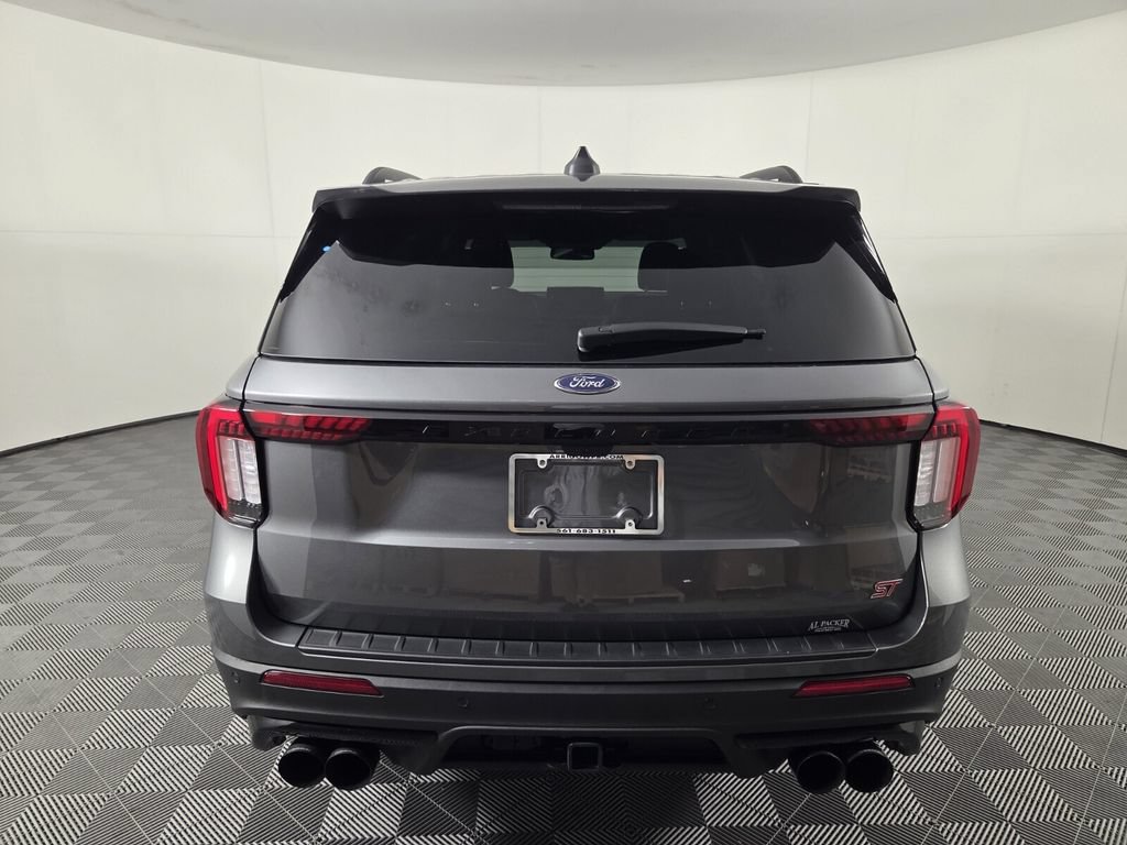 Used 2025 Ford Explorer ST w/ Sun And Sound Package AWD/4WD image 6