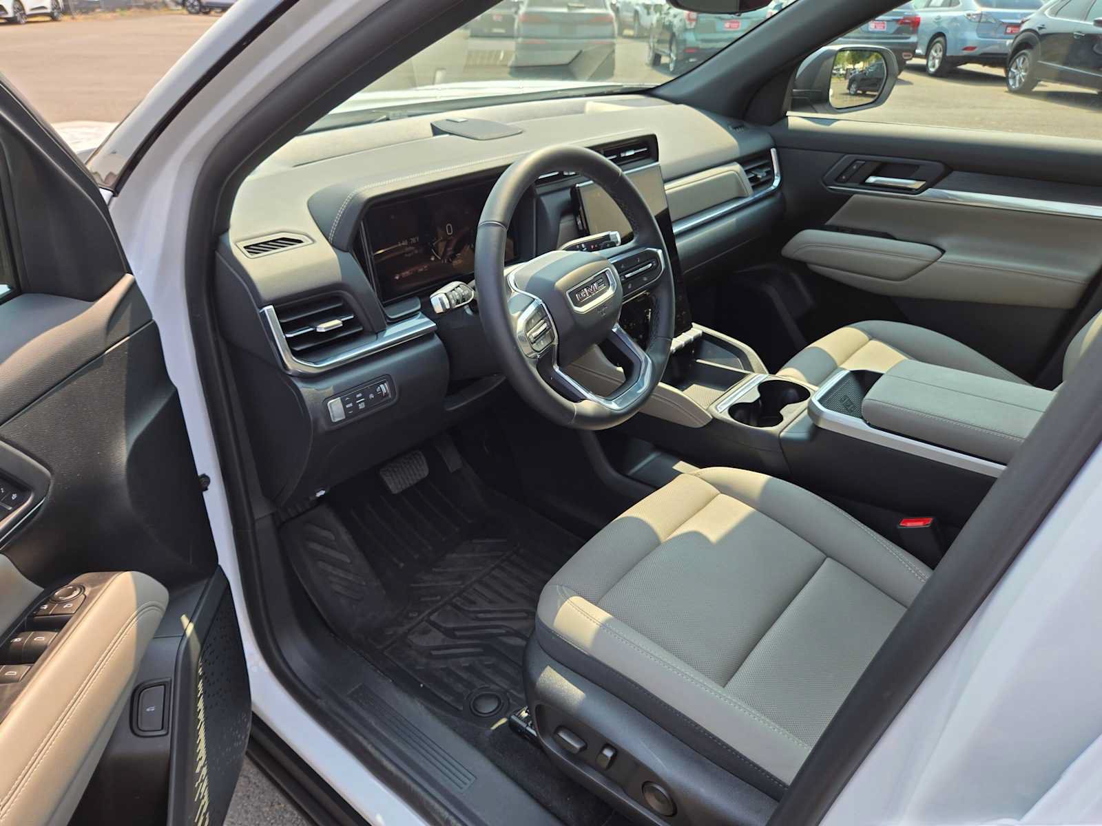 Used 2026 GMC Terrain Elevation w/ Elevation Premium Package AWD/4WD image 21
