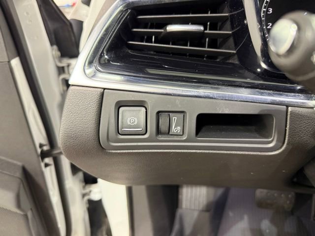 Used 2021 Cadillac XT6 Premium Luxury AWD/4WD image 19