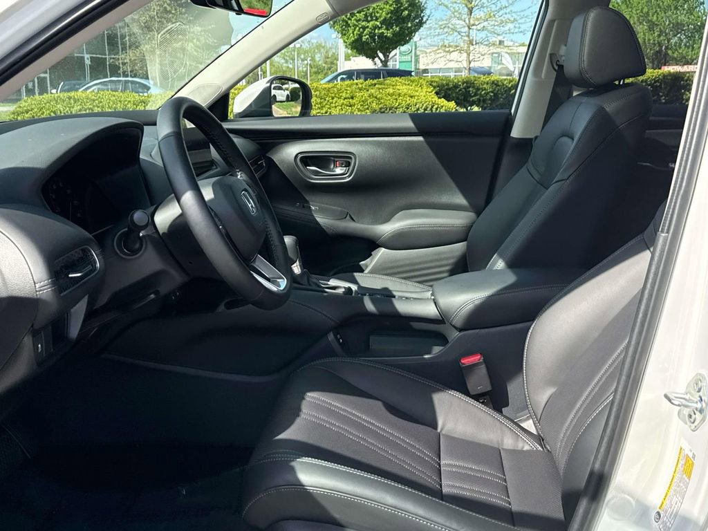 Certified 2026 Honda HR-V EX-L image 17