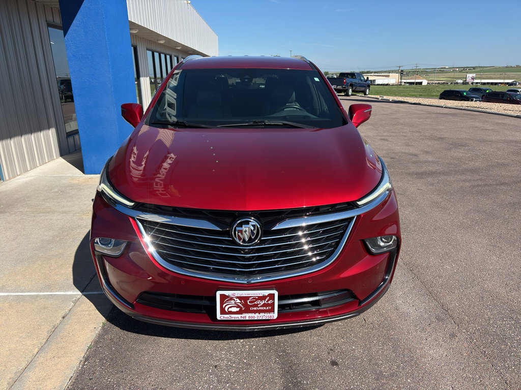 Used 2024 Buick Enclave Premium AWD/4WD image 3