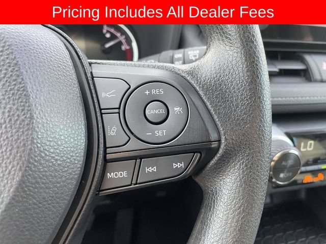 Used 2024 Toyota RAV4 XLE AWD/4WD image 25