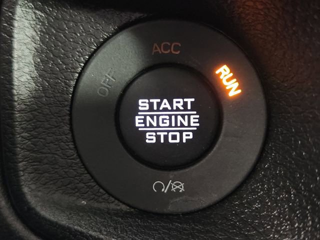 Used 2024 Jeep Wrangler Unlimited image 21