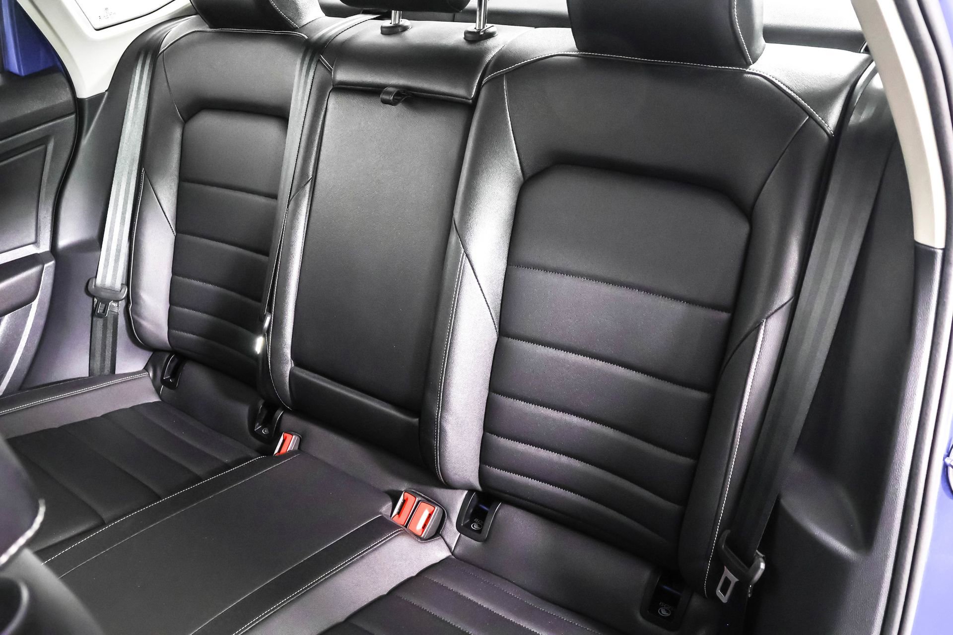 Used 2024 Volkswagen Jetta SE image 36