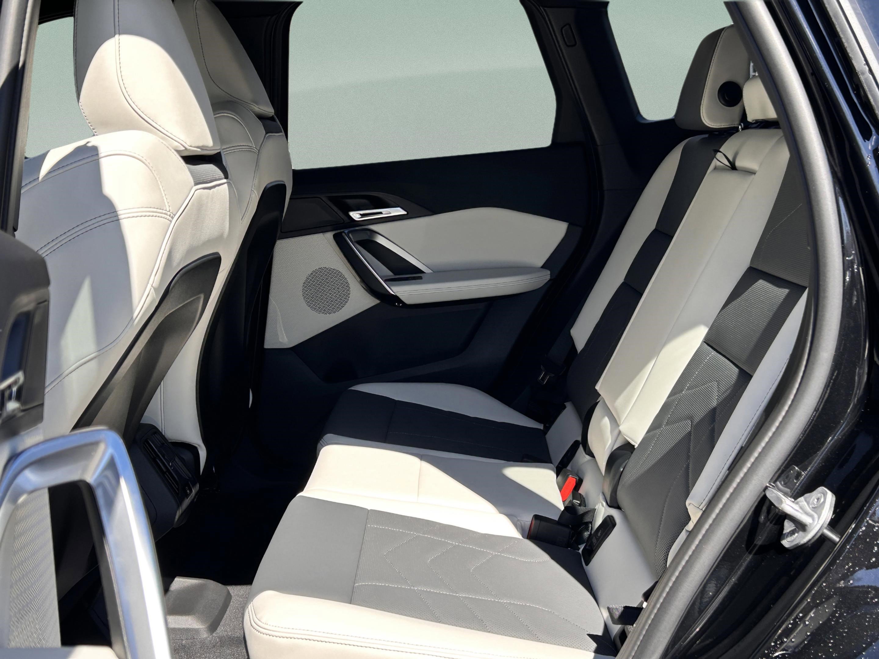 Used 2026 BMW X1 xDrive28i w/ Convenience Package image 22