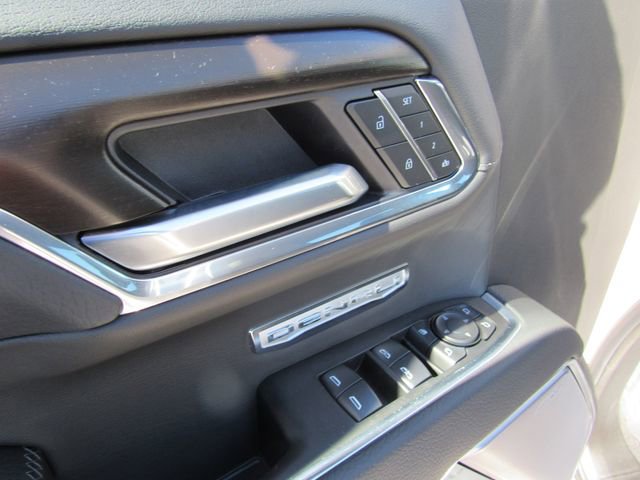 Used 2026 GMC Sierra 1500 Denali w/ Denali Reserve Package image 12