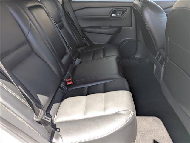 Used 2023 Nissan Rogue SL AWD/4WD image 20