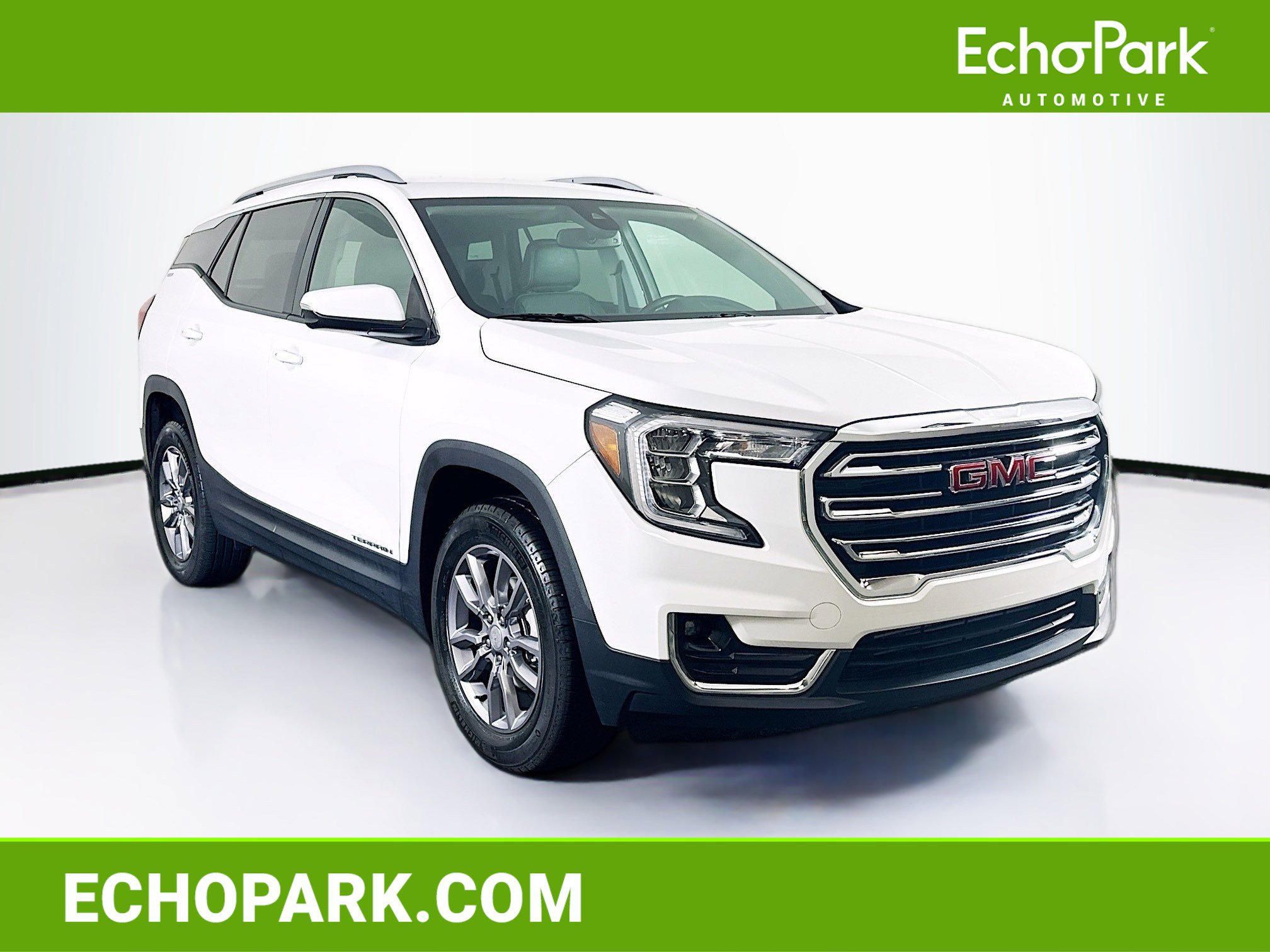 Used 2024 GMC Terrain SLT