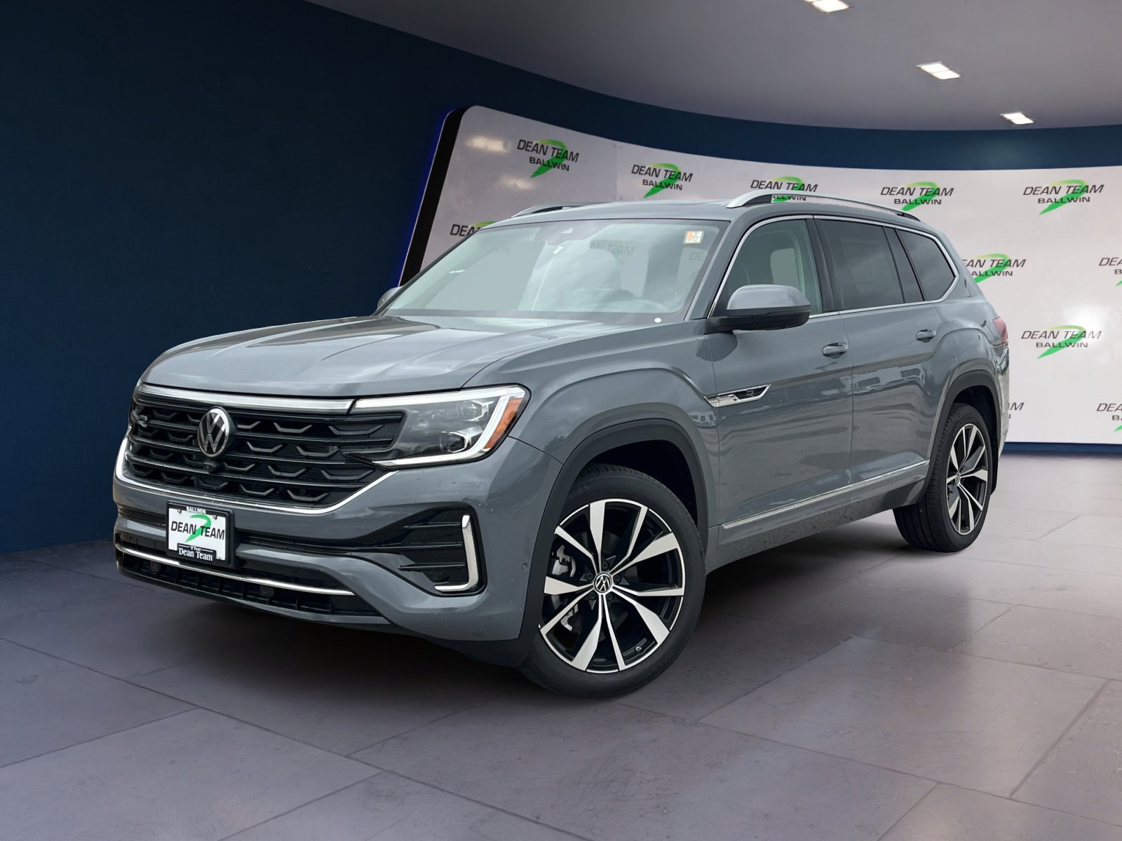 New 2026 Volkswagen Atlas SEL Premium R-Line image 3