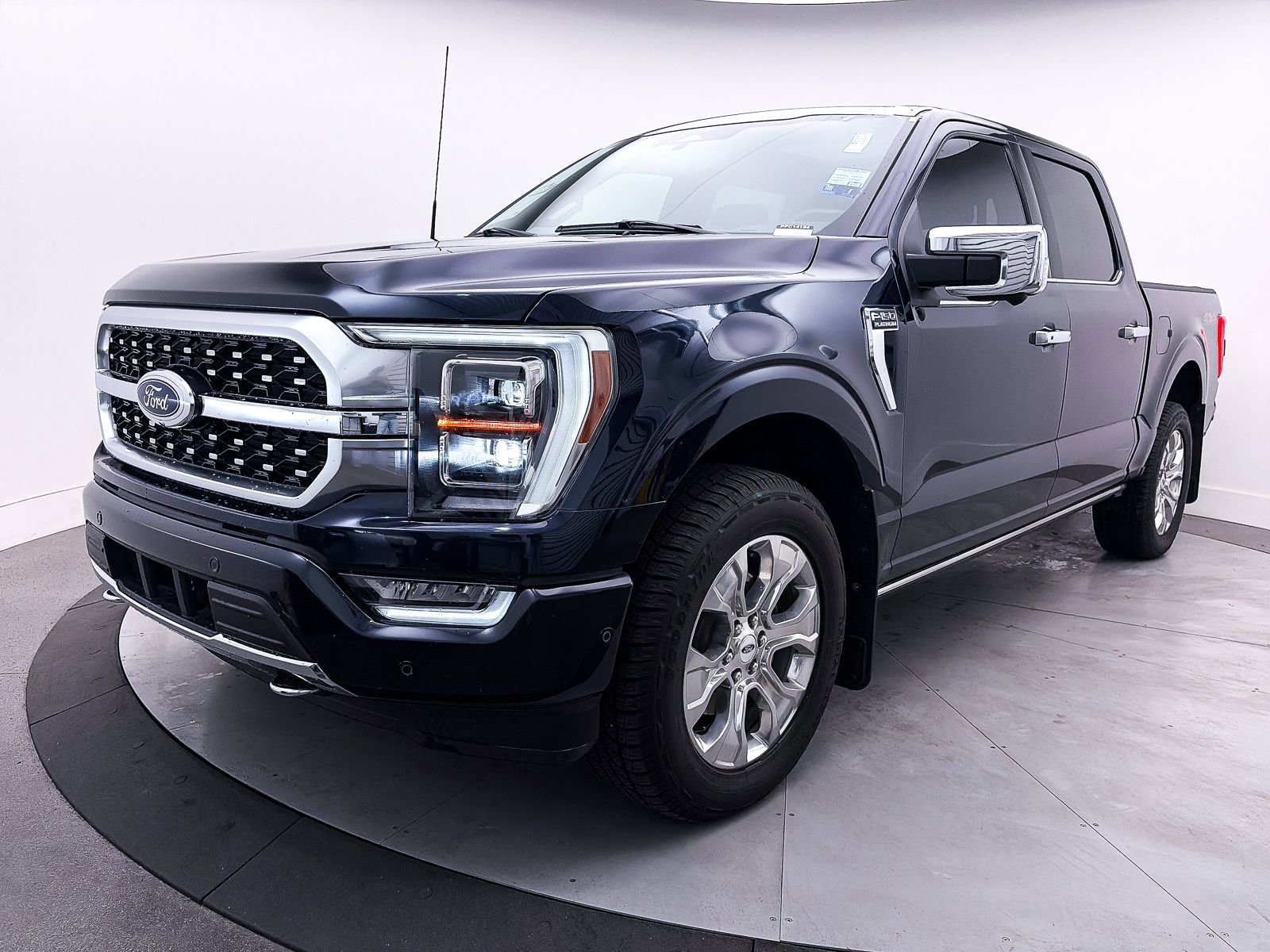 Used 2023 Ford F150 Platinum AWD/4WD image 13