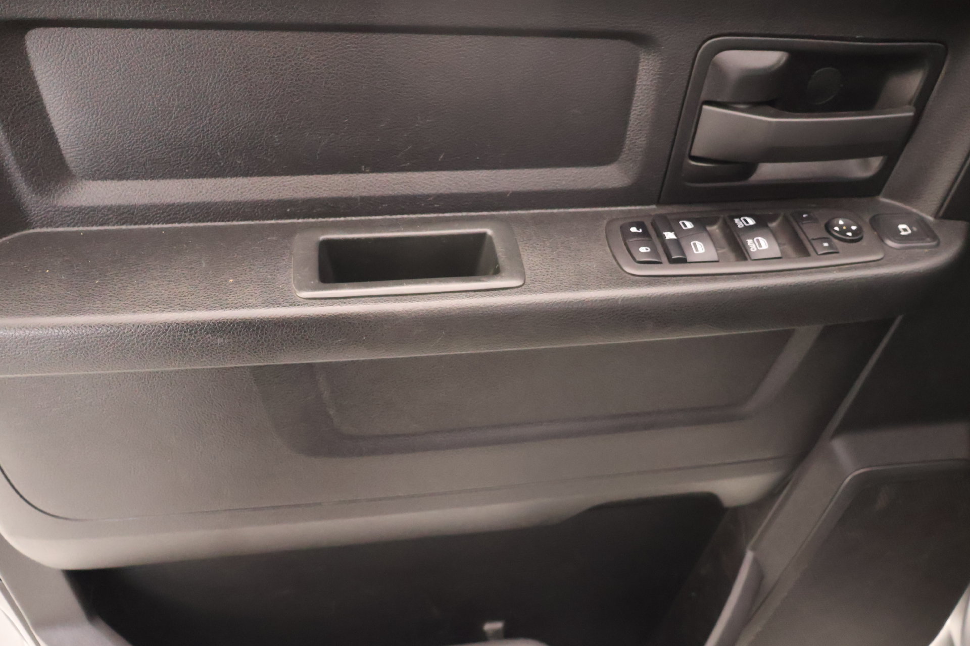 Used 2024 RAM 3500 Tradesman AWD/4WD image 14