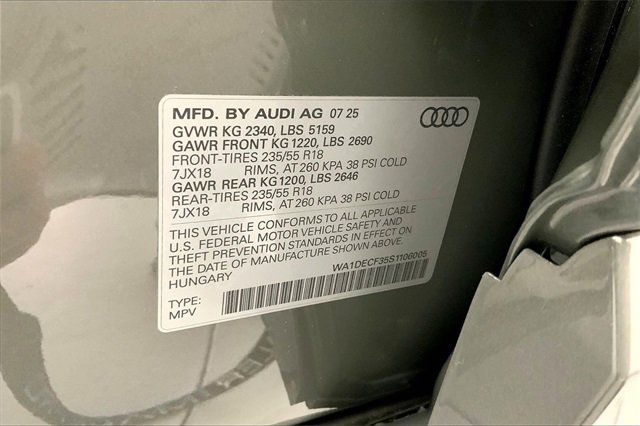 New 2025 Audi Q3 2.0T Premium image 14