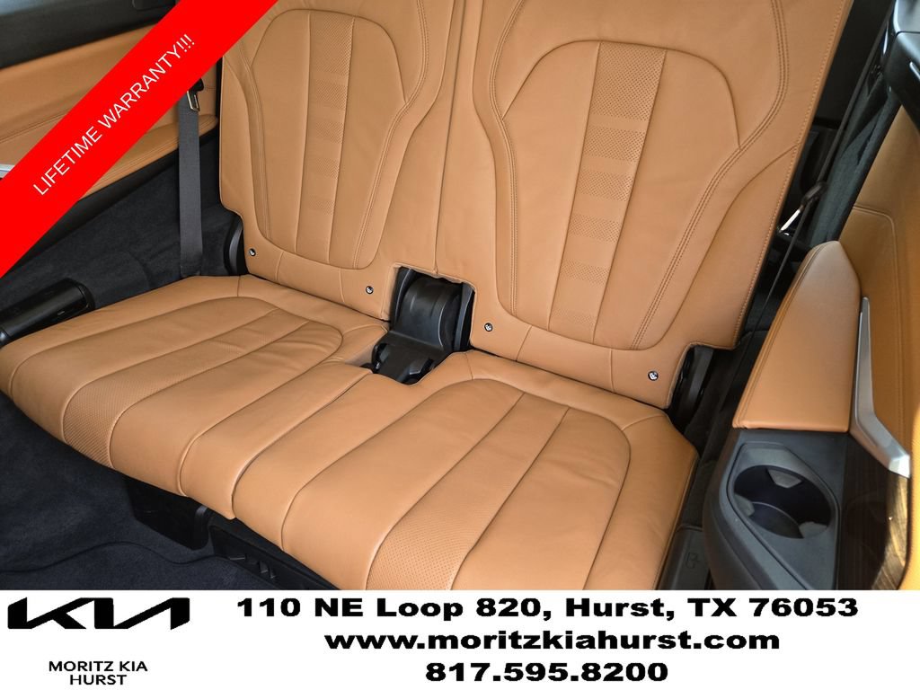 Used 2021 BMW X7 xDrive40i w/ Premium Package AWD/4WD image 31