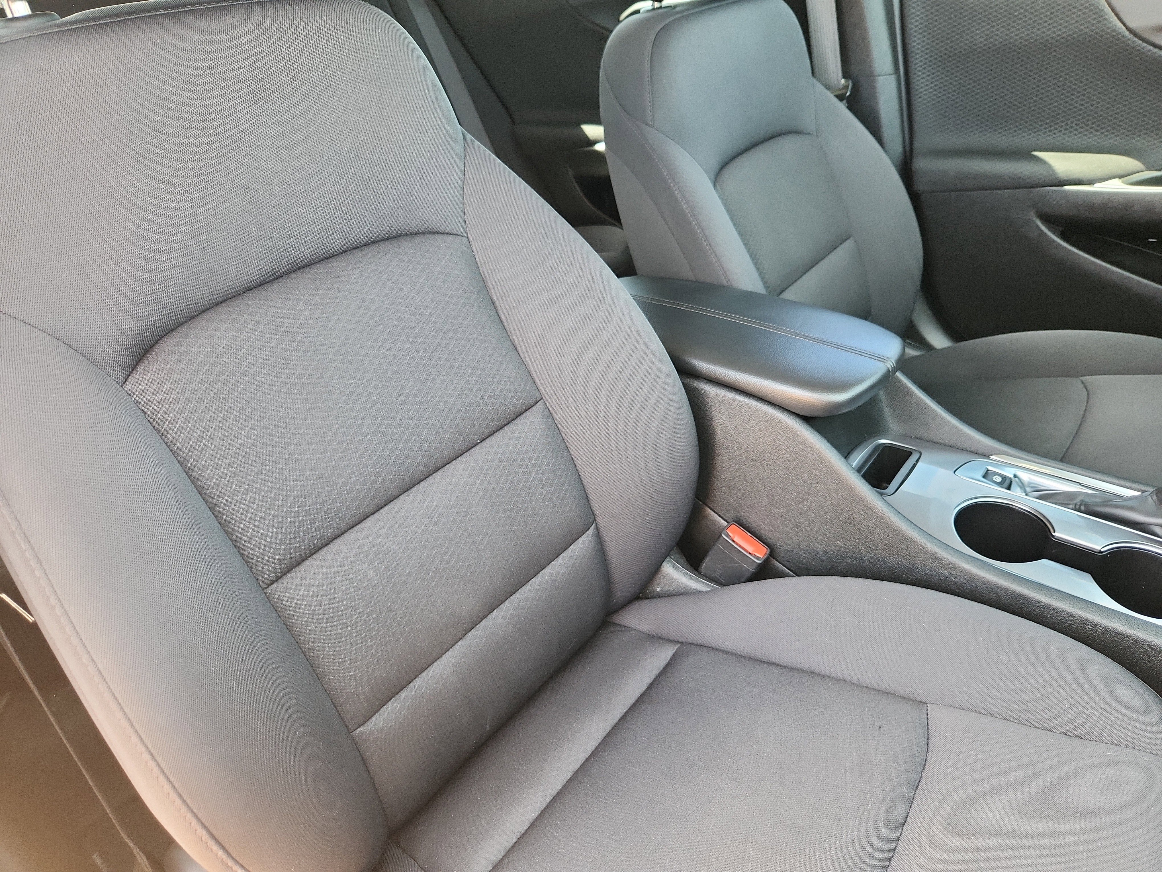 Used 2023 Chevrolet Malibu LT image 15