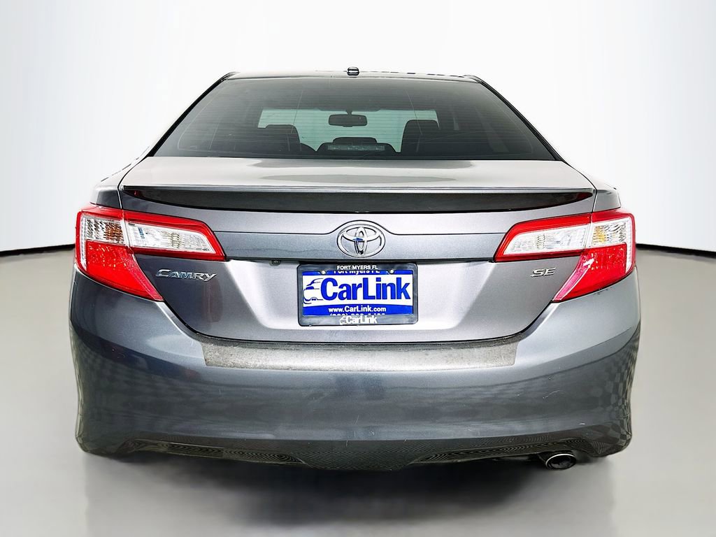 Used 2014 Toyota Camry SE w/ Leather Package FWD image 7