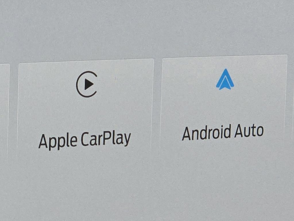 Used 2021 Ford F150 Lariat w/ Equipment Group 502A High image 5